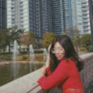 Meet your Posher, Hayley